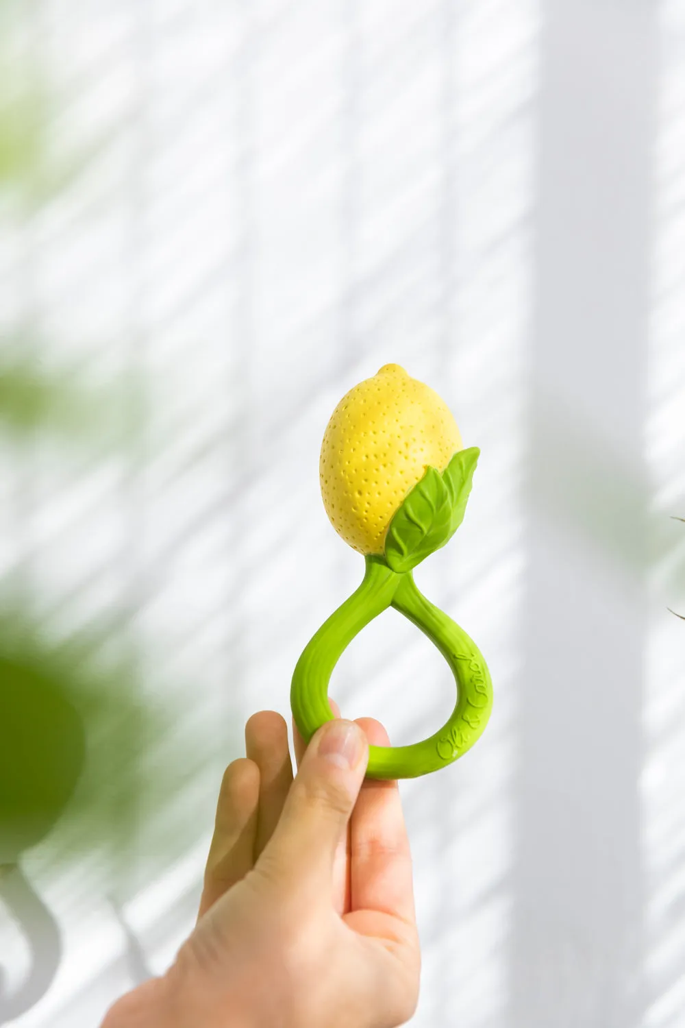 Oli & Carol Lemon Rattle Teether