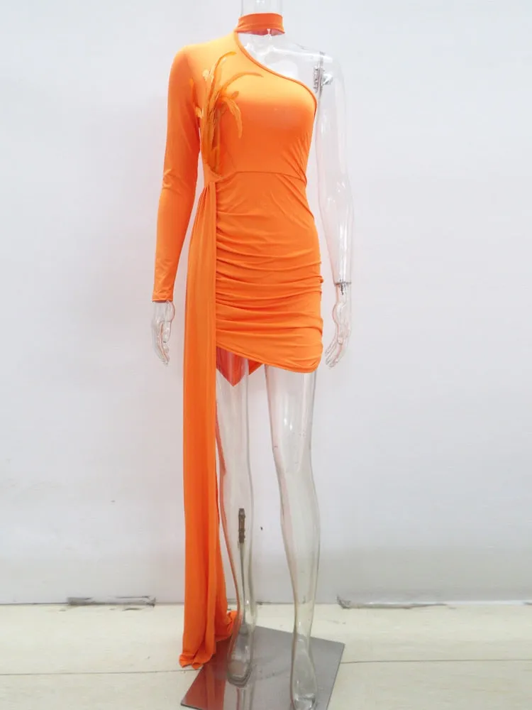Sexy Solid Feather Details Skinny Mini Dress Spring Women Halter One Shoulder Irregular Bodycon Dress